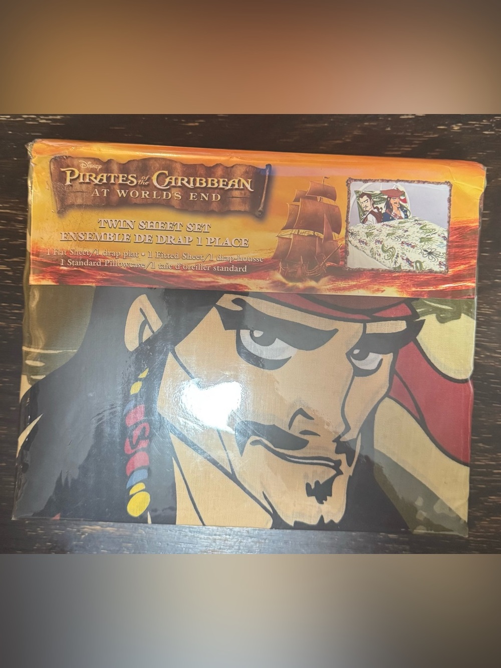 Vintage Disney Pirates of the Caribbean: At worlds end twin sheet set